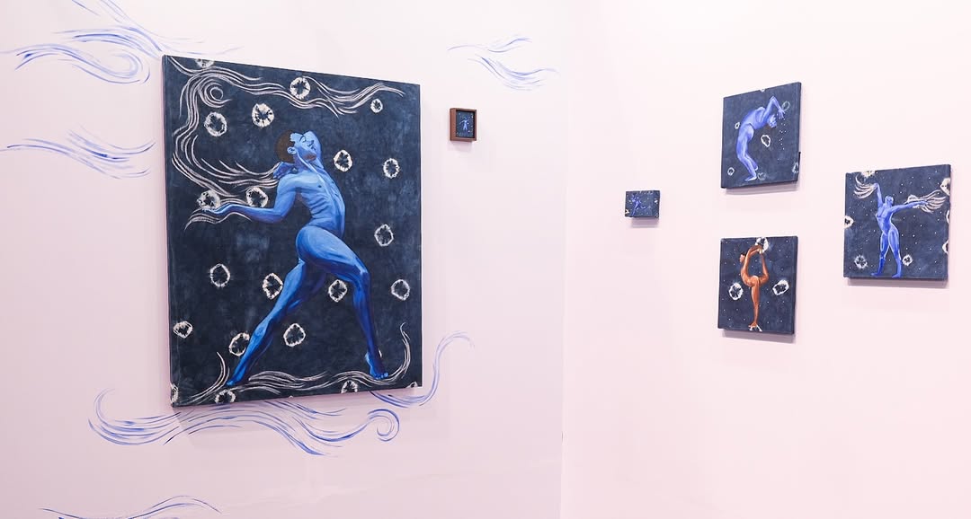 Painting by Sola Olulode from “Stars Fell on Lagos” via @wunikamukangallery on Instagram 