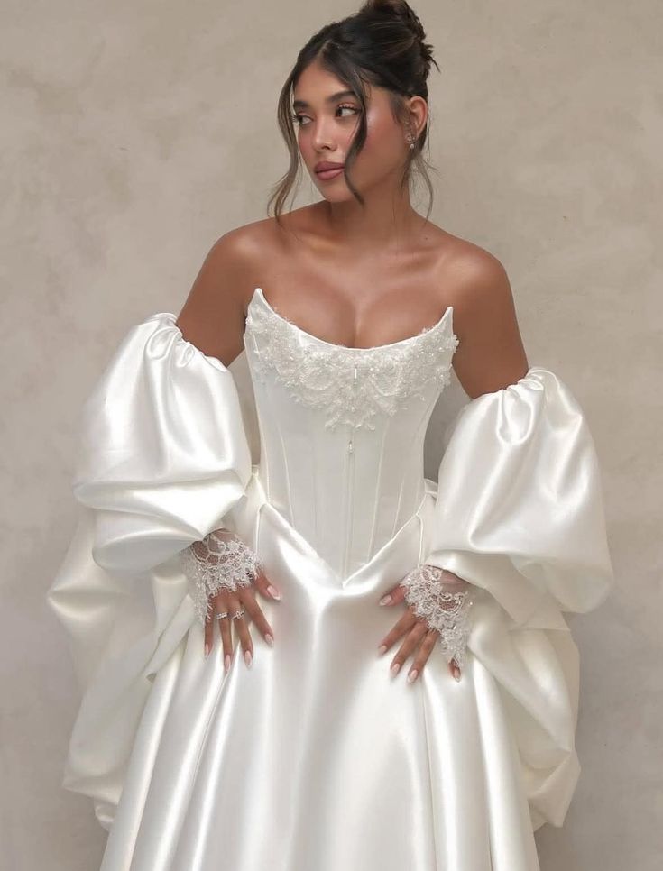 Beautiful wedding gown with a Basque waistline 