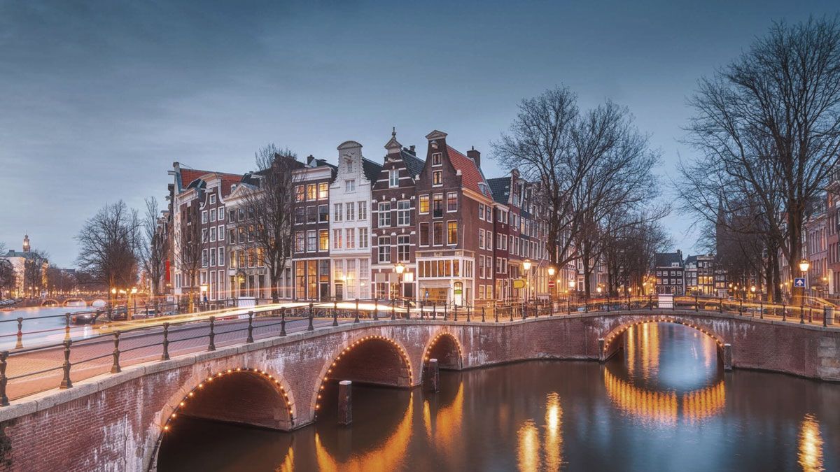 amsterdam di notte, luci, canali viaggio fotografico olanda