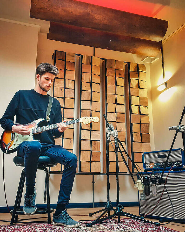 PUZZLE FACTORY SOUND STUDIOS