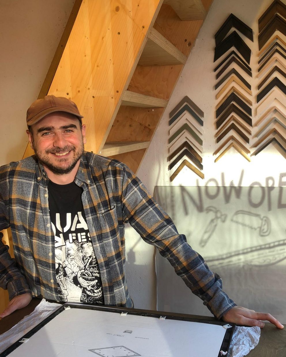 The Blue House Framer