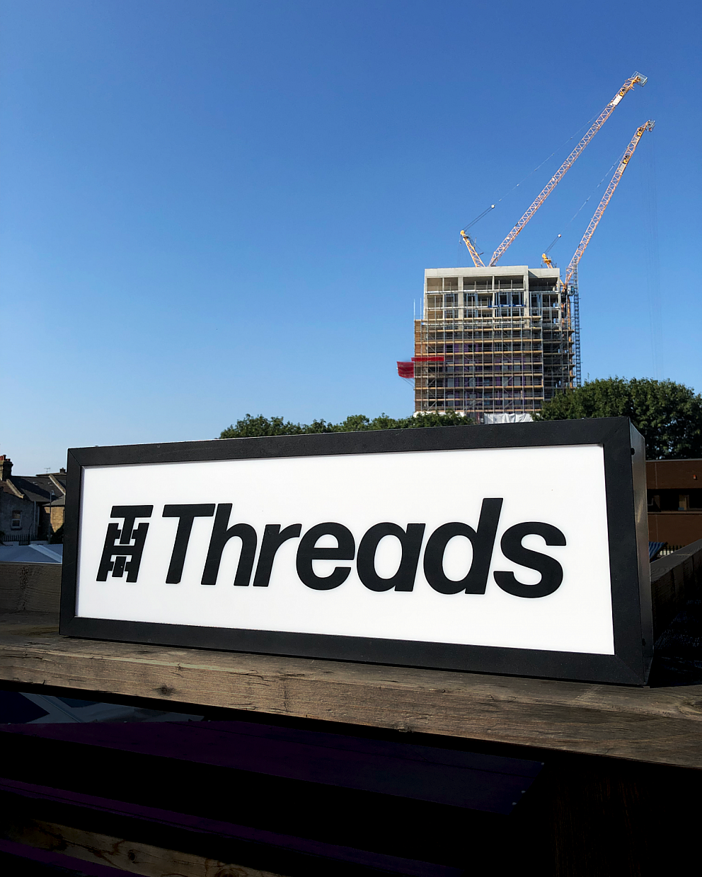 Threads Radio