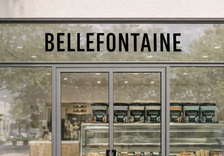 lettres découpées vitrine