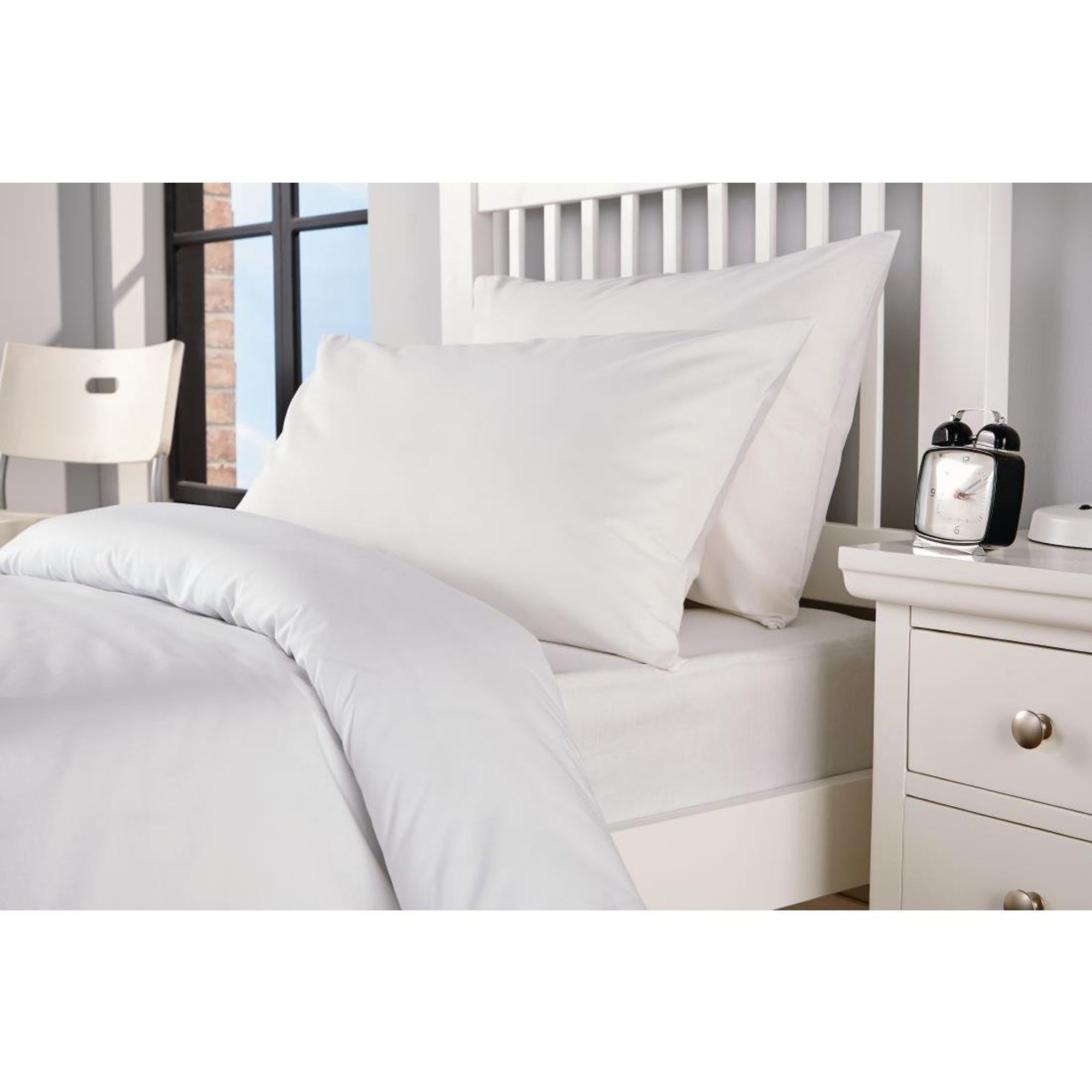 Picture of Mitre Essentials Spectrum Housewife Pillowcase White - HB914