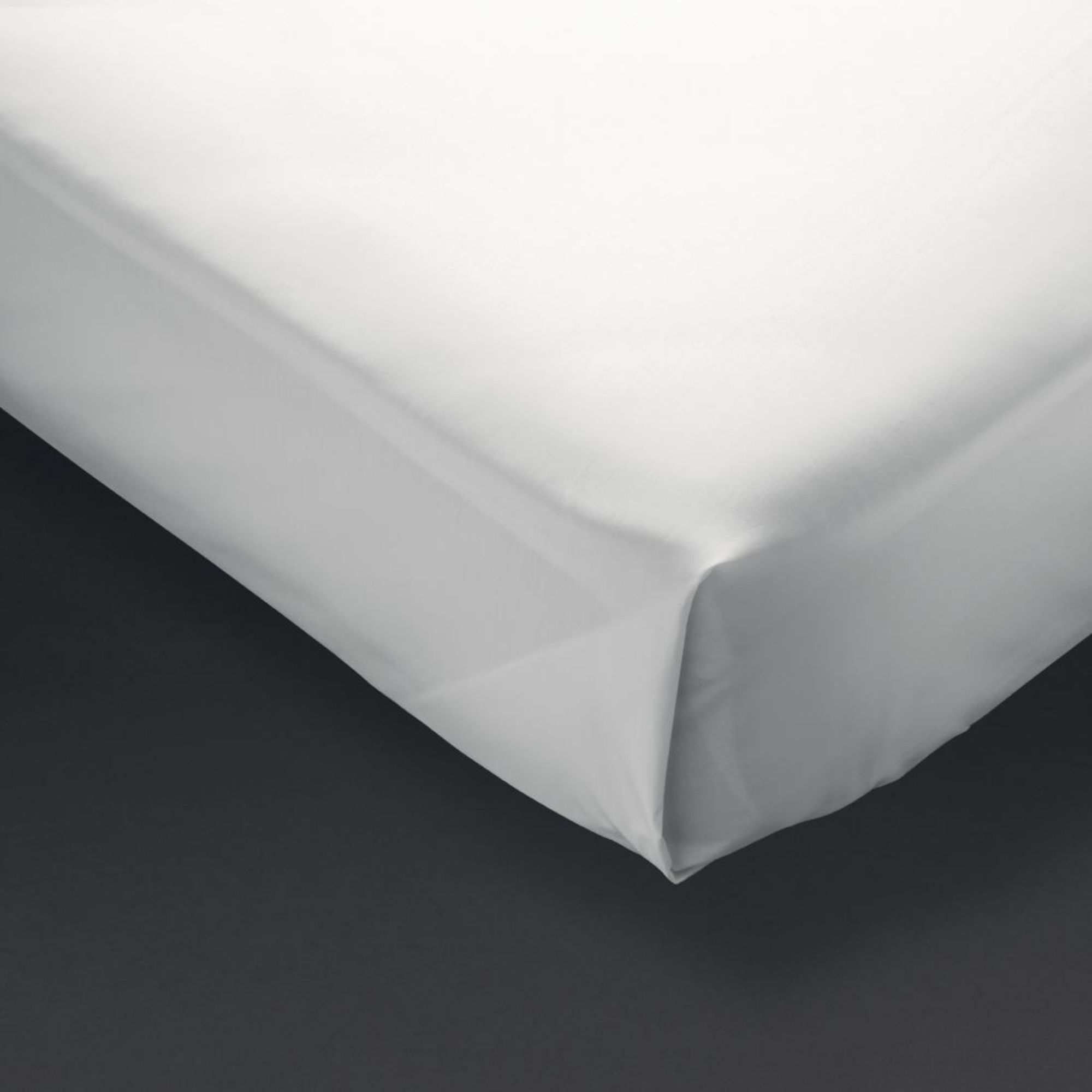 Picture of Mitre Comfort Cairo Flat Sheet Super King - GT767