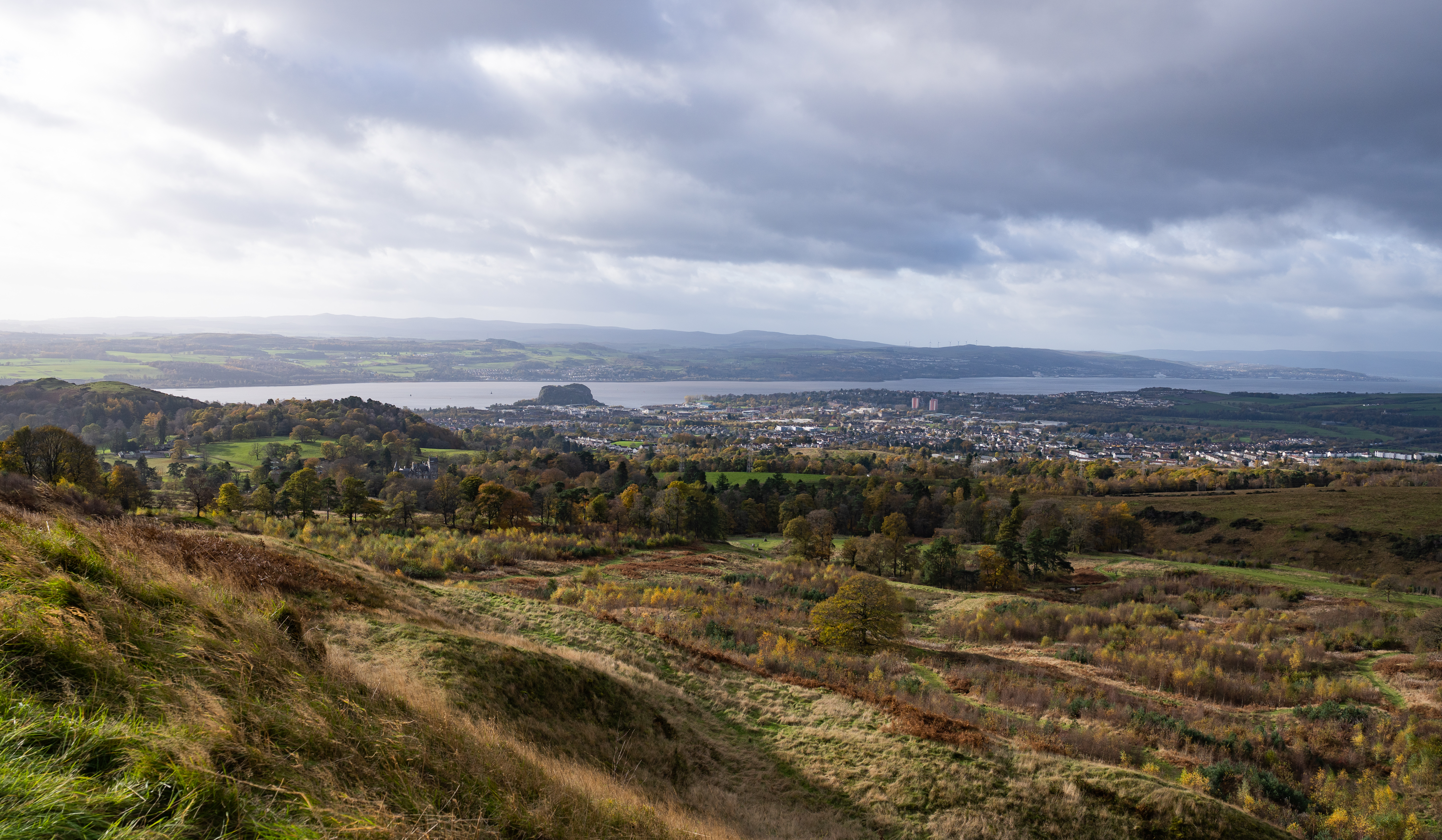 Hiking the Kilpatrick Hills Hike trail in Scotland