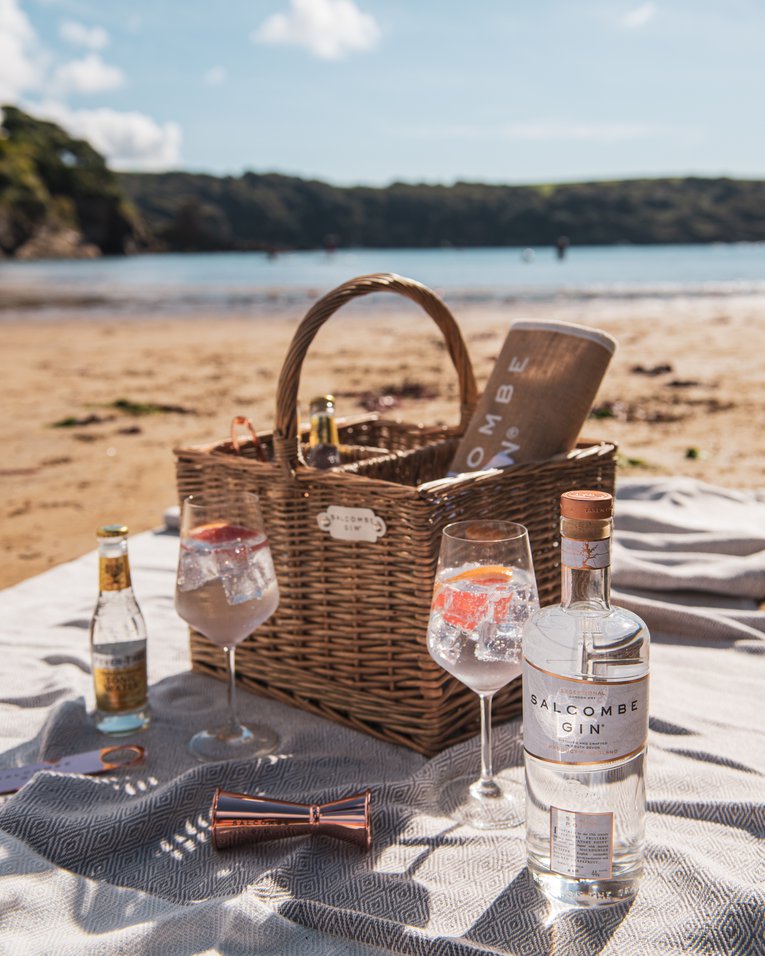SALCOMBE_GIN_160921_012.jpg