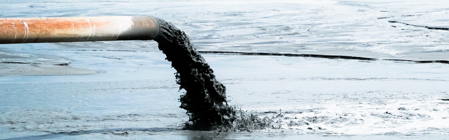 Sewage shutterstock_2135758211 Olga Pedan