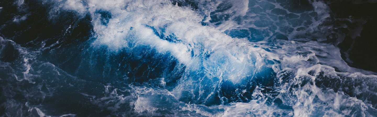 Dark ocean waves