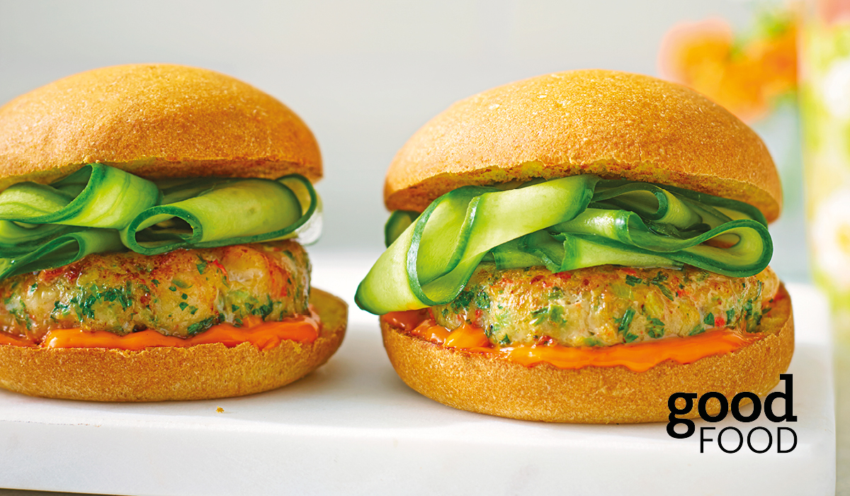 Juicy prawn & lemongrass burgers