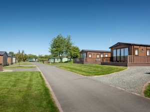 Arrow Bank Lodge