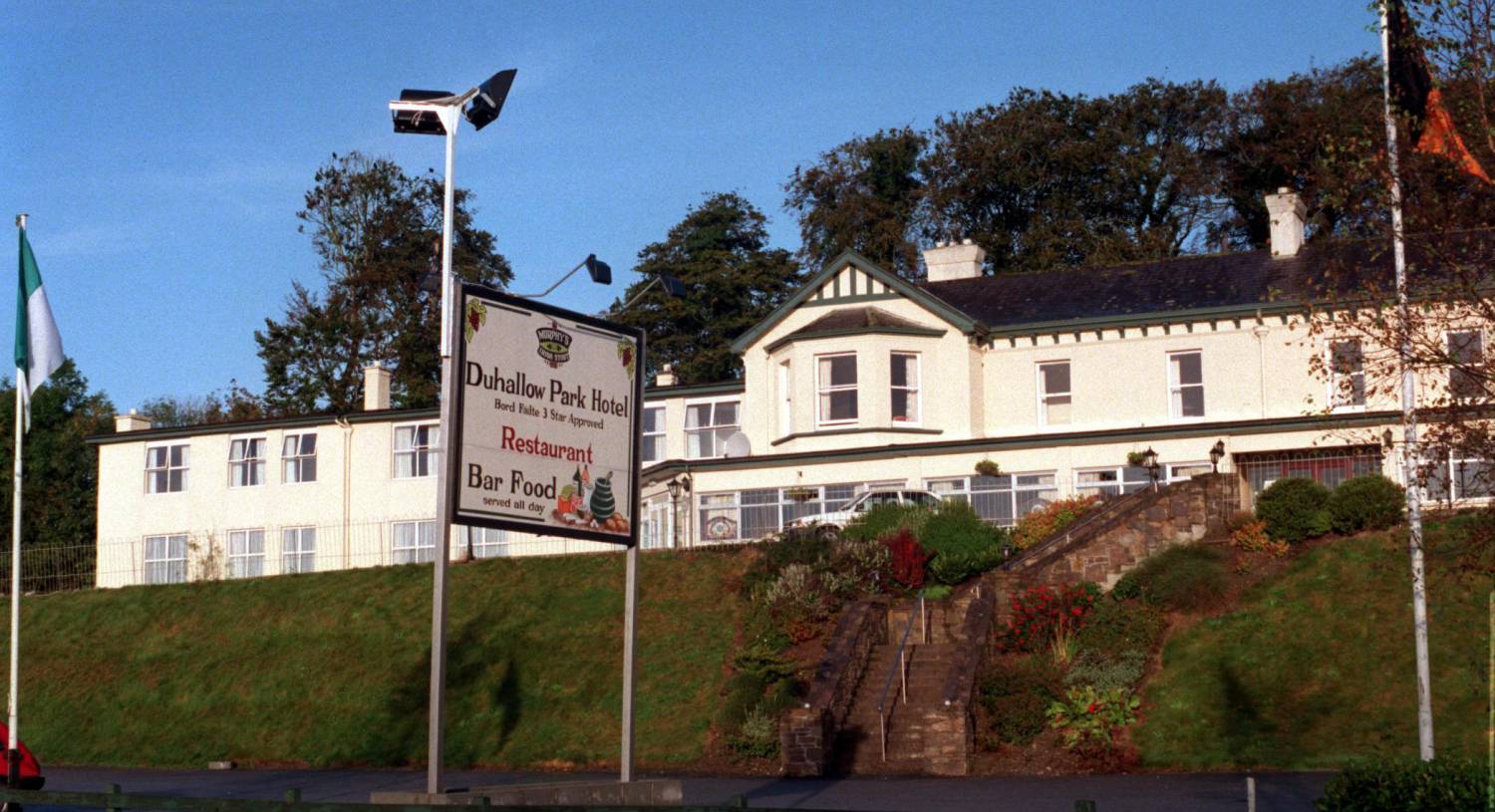 Bandon Dunes Golf Resort, Bandon: See 586 traveller reviews, 286 candid photos, and great deals for Bandon Dunes Golf Resort, ranked #3 of 12 hotels in Bandon and rated 4.5 of 5 at Tripadvisor. Free High Speed Internet (WiFi). Fitness Centre with Gym Bullards Beach State Park Date of stay: March 2020. Rooms. BANDON DUNES GOLF RESORT - UPDATED 2020 Reviews
