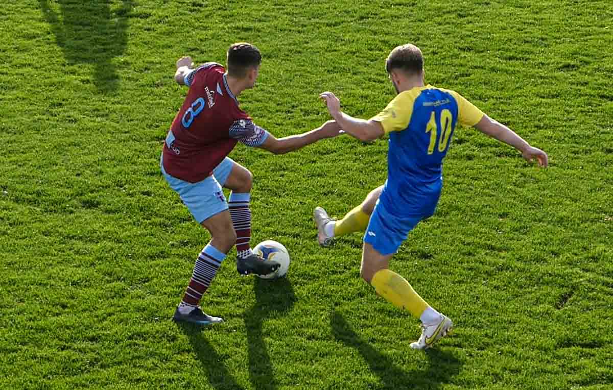 VIDEO Royal Wootton Bassett v Westfields Your Sport Swindon