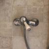 photo-0-*urgent : changement d'un robinet mitigeur (douche) qui fuit*