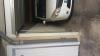 photo-0-Detordre le metal du cadre d' une porte de garage