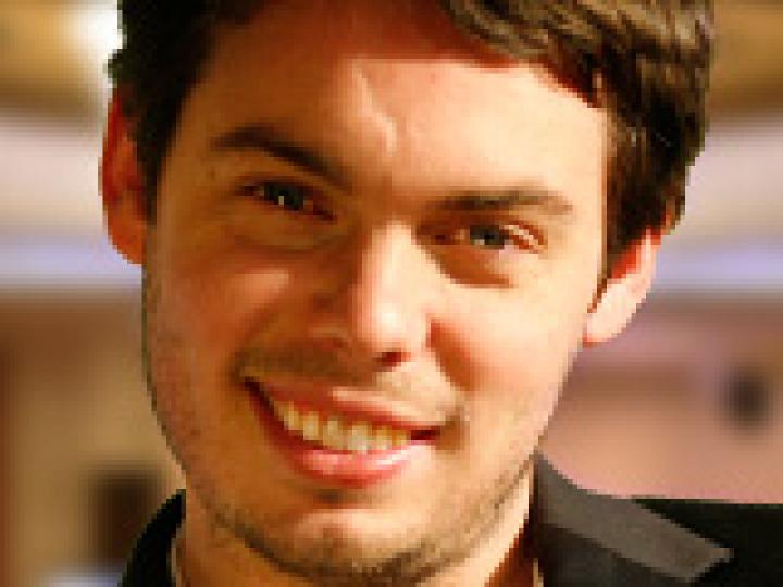 Choisissez les défis de Comotyelavina en NL100+ sur PMU.fr