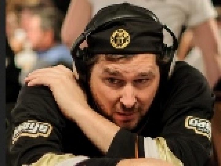 Le Best Of des Tilt de Phill Hellmuth en vidéo