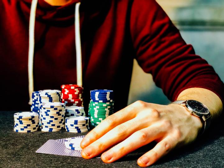 Tu sais que tu es un joueur de poker quand…