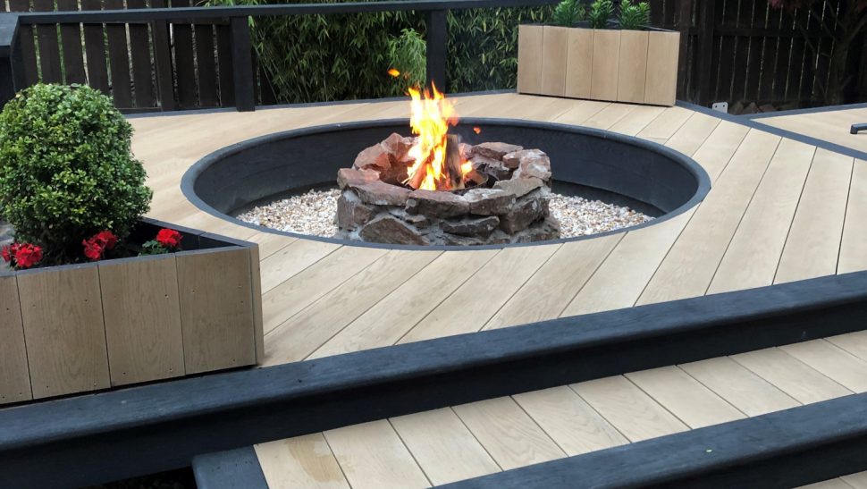 Millboard picture frame edges