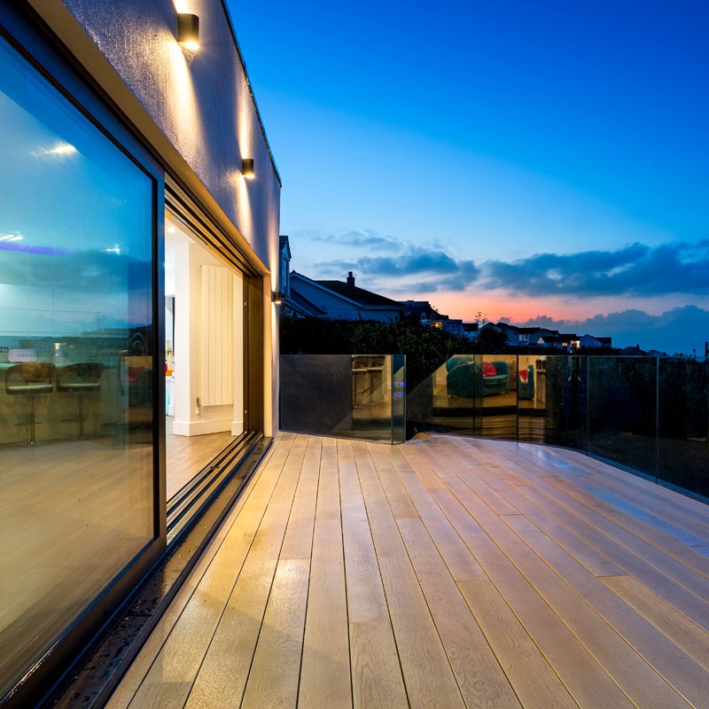 Enhanced Grain, Smoked Oak