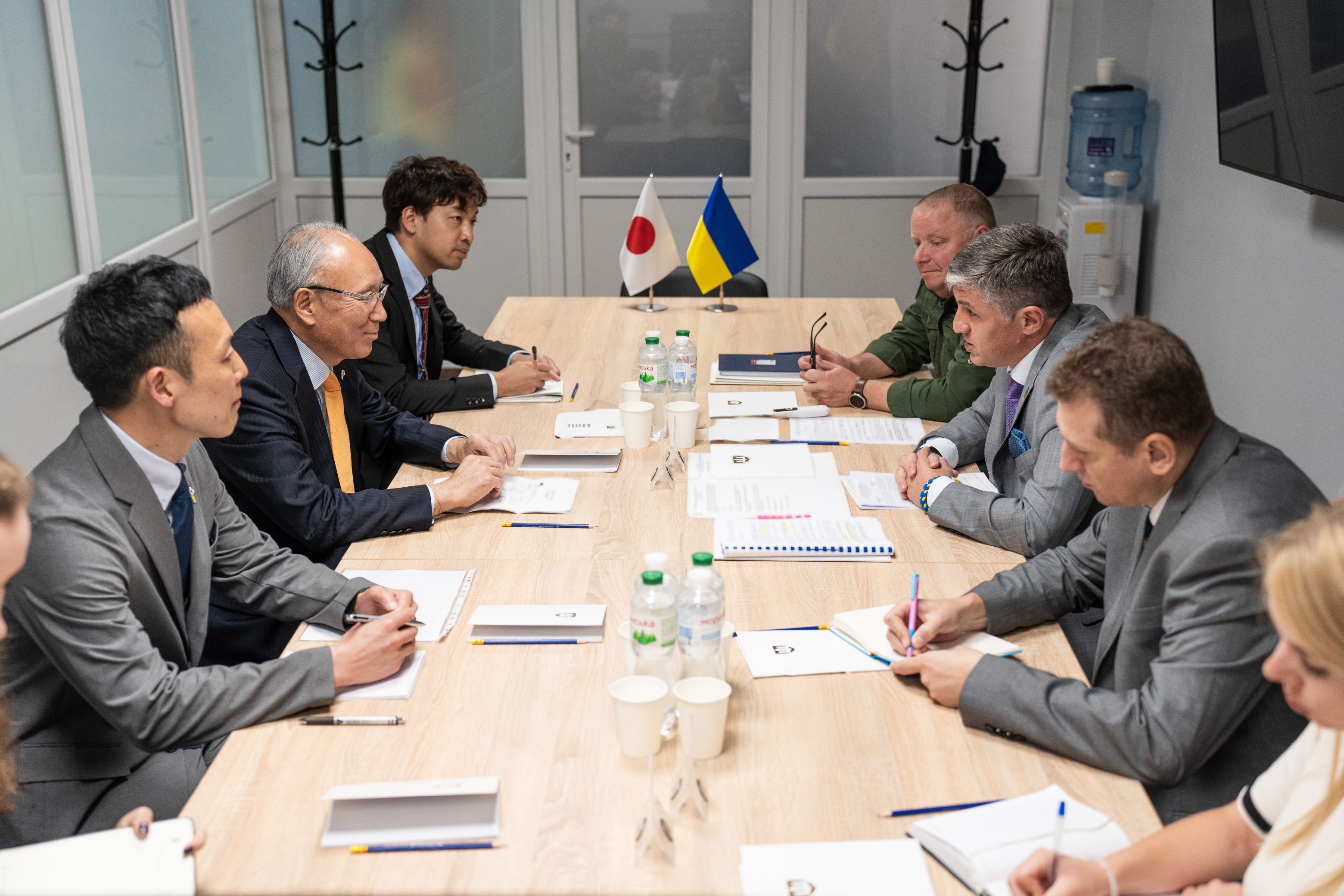 Україна та Японія безпекове співробітництво