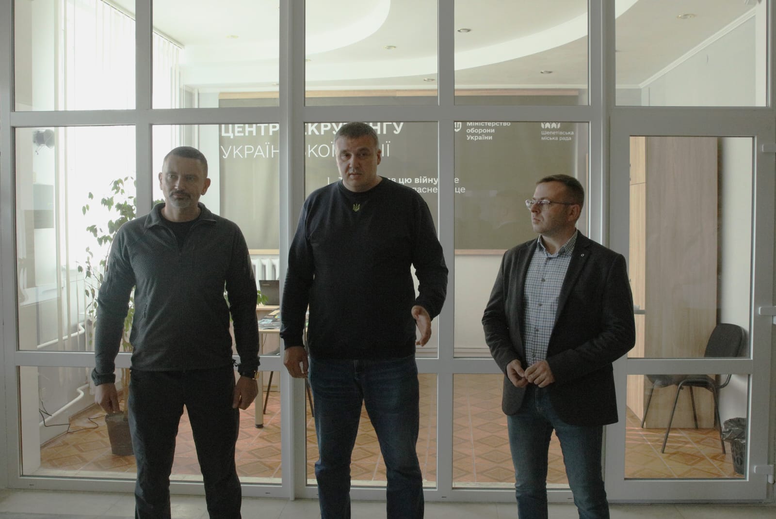 Третій центр рекрутингу української армії відкрився на Хмельниччині