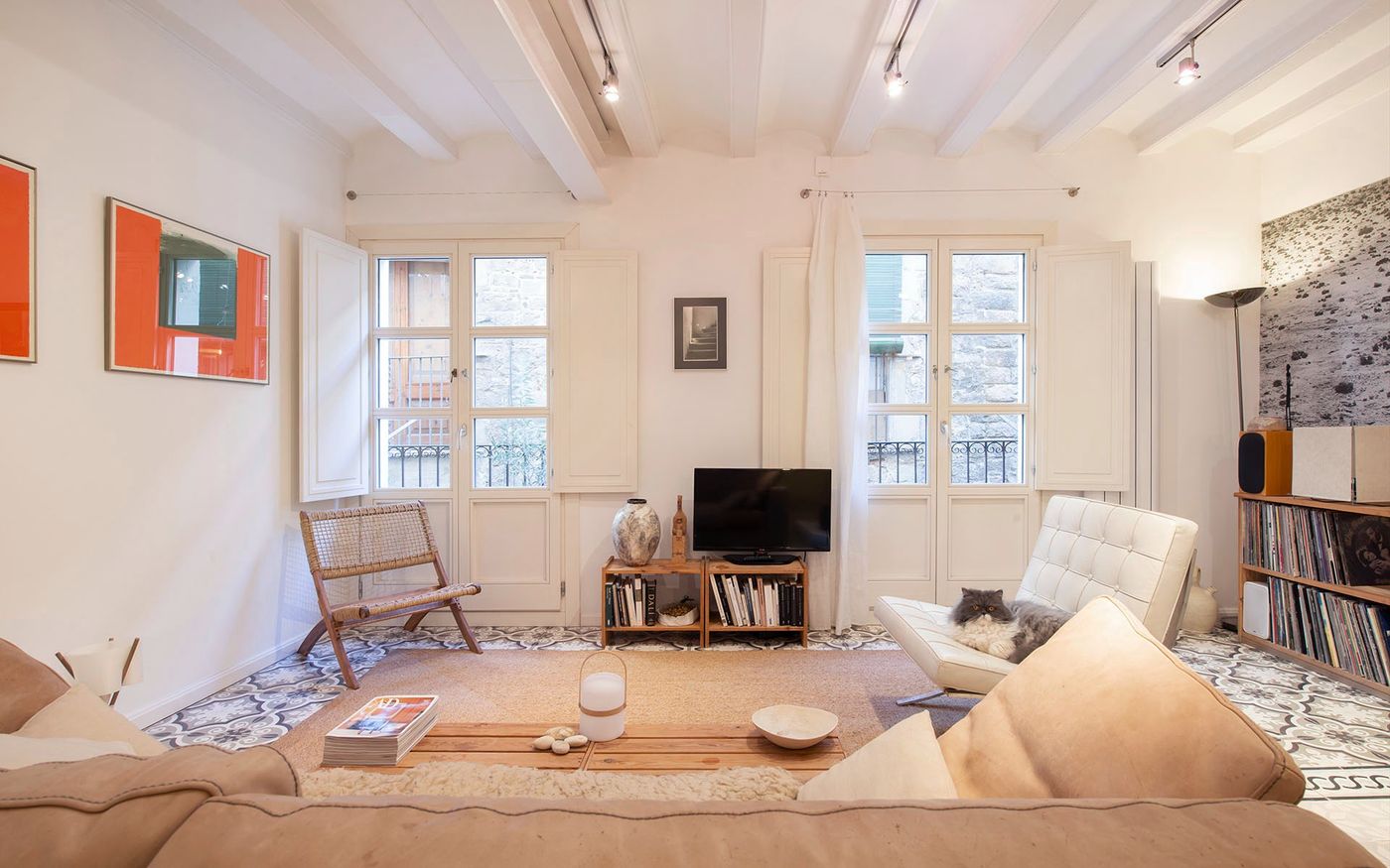 Piso reformado de 2 habitaciones en el antiguo barrio judío del Gòtic de Barcelona