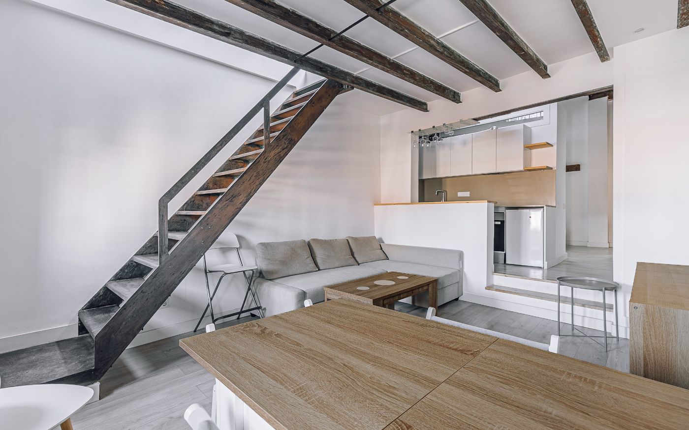 Ático en venta en Sant Pere, Santa Caterina i la Ribera con 1 habitación, gran terraza y vistas despejadas, Barcelona