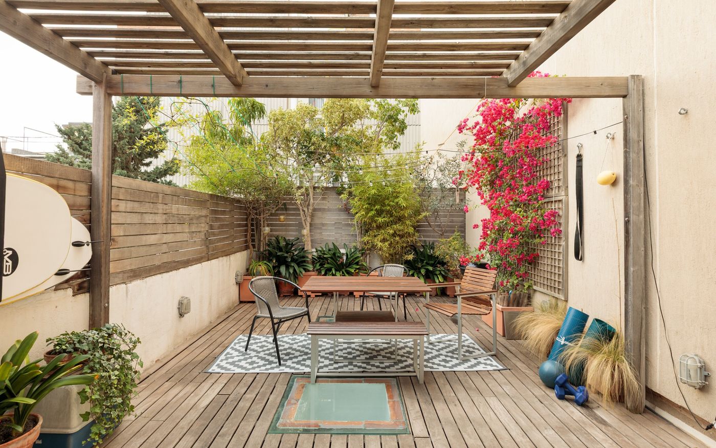 Piso en venta en El Putxet i el Farró con 3 habitaciones y terraza, Barcelona