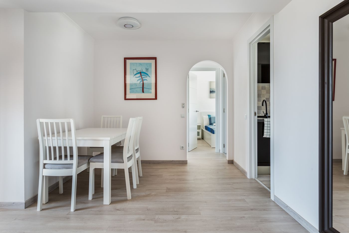 Piso de tres habitaciones con vistas al mar en la Barceloneta