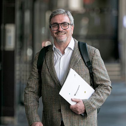 César Colmenero