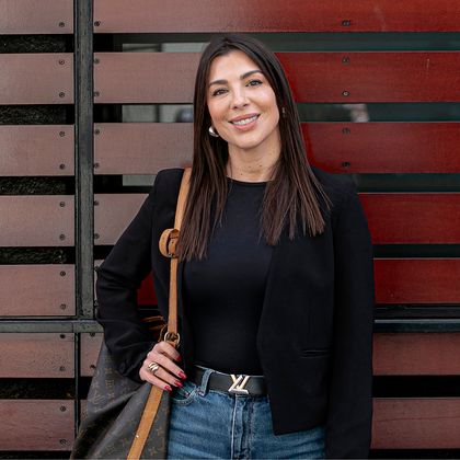 Jenny  Meziani Gastón
