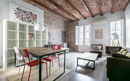 Piso en alquiler en Sant Gervasi-Galvany con 1 dormitorio y balcón, Barcelona