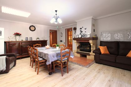Casa en venta con piscina y gran parcela en El Plantío, Albacete