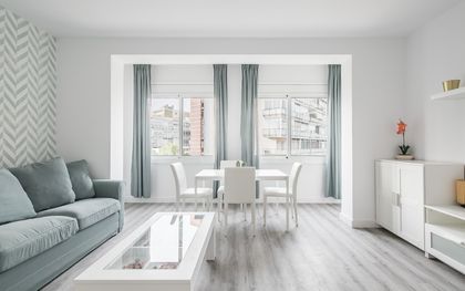 Piso en alquiler en Pedralbes con 4 habitaciones y balcón, Barcelona