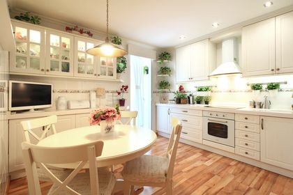 Piso con 4 habitaciones, 2 baños y amplia cocina en San Pedro