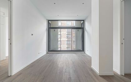 Piso de alquiler en Sagrada Família, a estrenar, con 2 habitaciones, 2 baños y terraza, Barcelona