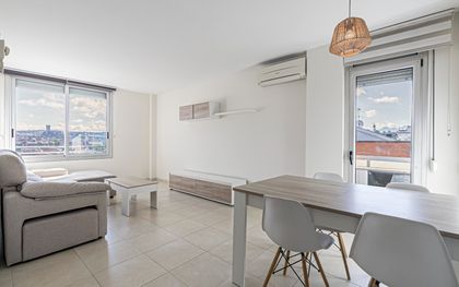 Piso en alquiler en Manresa, amueblado, con 2 habitaciones y 1 baño, Barcelona