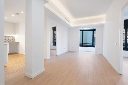 Piso de alquiler en la Devesa con 2 habitaciones y recién reformado, Girona