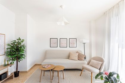 Piso en venta en Orriols con 3 habitaciones, terraza y garaje, Valencia