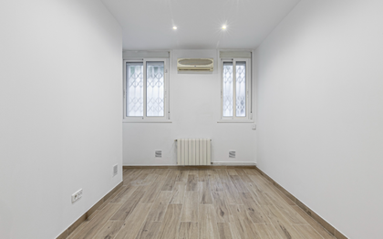 Piso en alquiler temporal en Porta con 1 habitación y recién reformado, Barcelona