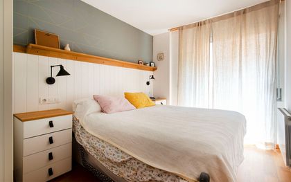 Piso en venta en Sant Andreu con 3 habitaciones, totalmente reformado, Barcelona