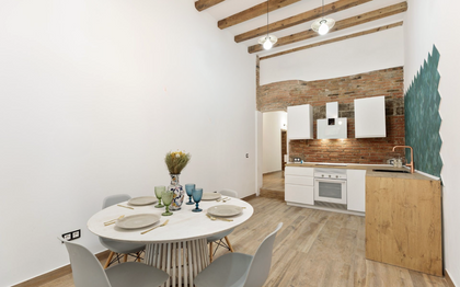 Piso en venta en Can Baró con 3 habitaciones y patio, a estrenar, Barcelona