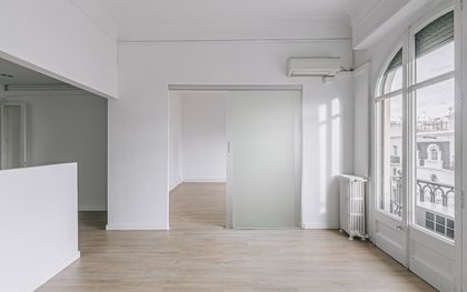 Oficina en alquiler en Sant Gervasi-Galvany, con 5 despachos, lista para usar, Barcelona