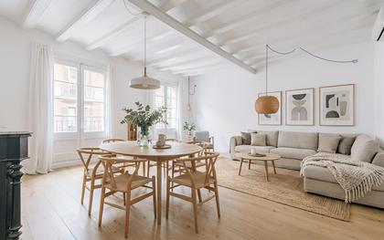 Piso en venta en el Gòtic con 3 habitaciones y techos altos, Barcelona