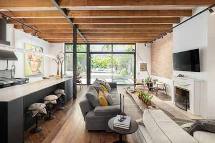 Casa de 5 habitaciones y jardín entre Sant Gervasi y Gracia, Barcelona