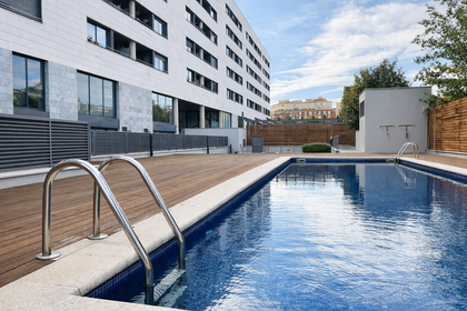 Piso Diagonal Mar i el Front Marítim del Poblenou con 2 habitaciones y zona comunitaria con piscina, Barcelona
