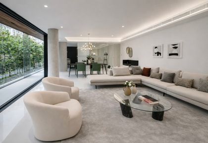 Piso en venta en Sant Gervasi-Galvany con 3 habitaciones y zona comunitaria con piscina, parking y gimnasio, Barcelona