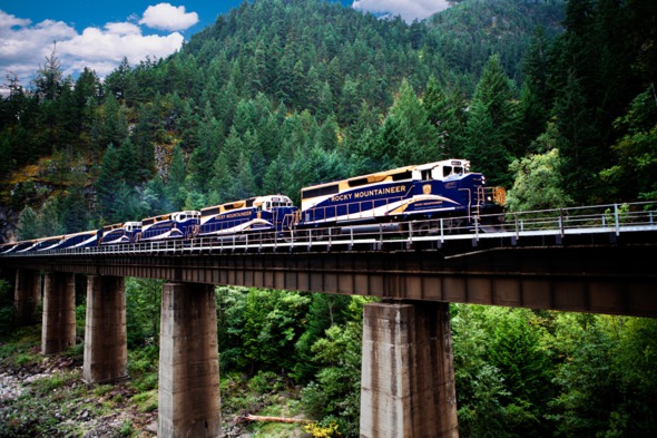 Rocky Mountaineer, Canada