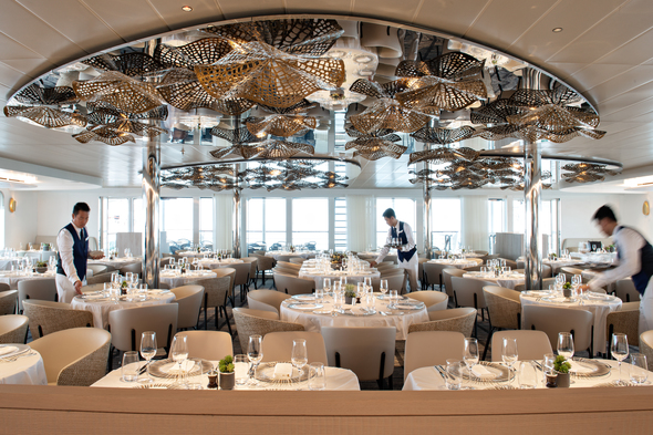 Ponant - Le Bougainville - Nautilus restaurant